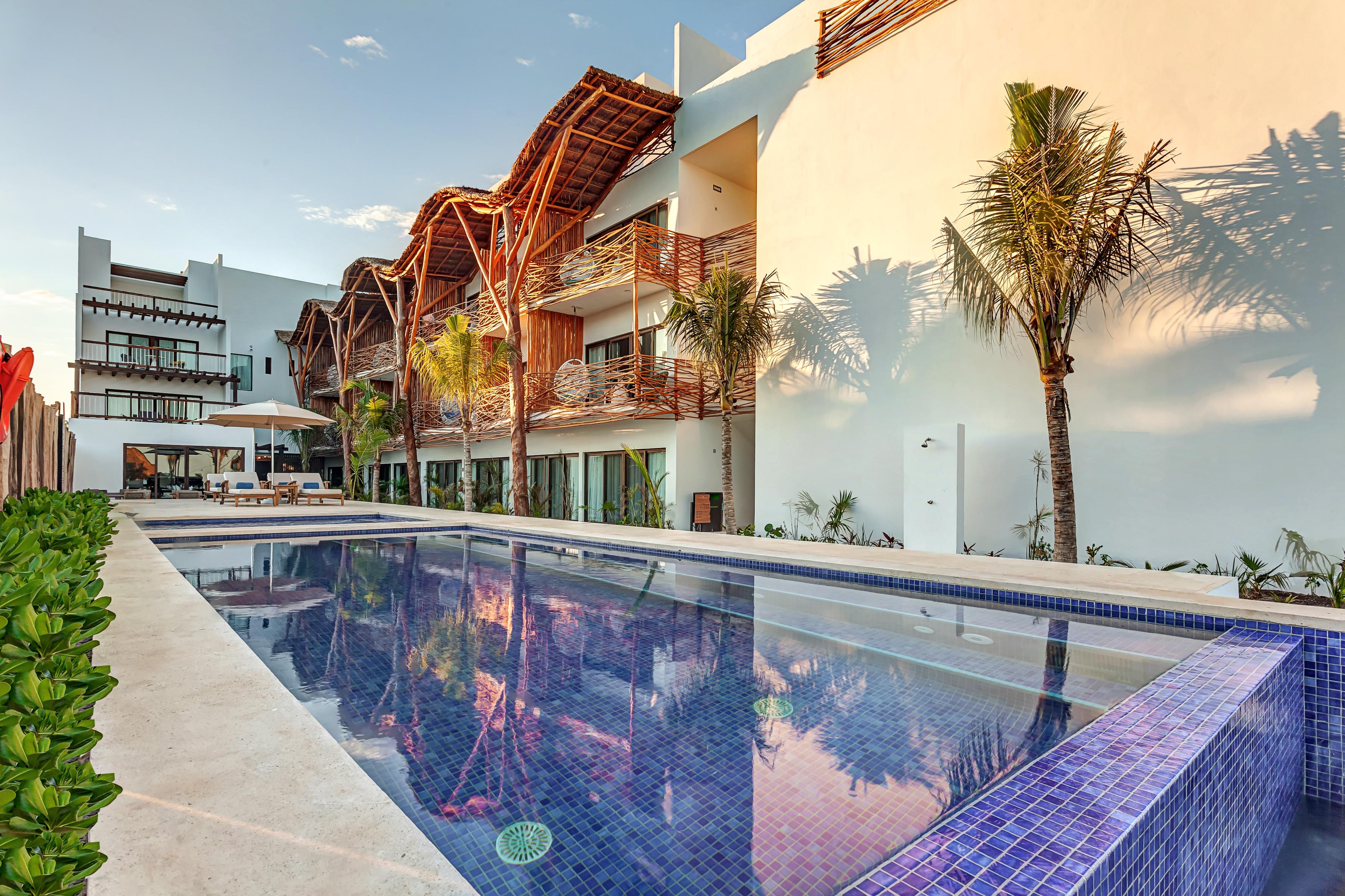 Mystique Holbox By Royalton, A Tribute Portfolio Resort Экстерьер фото
