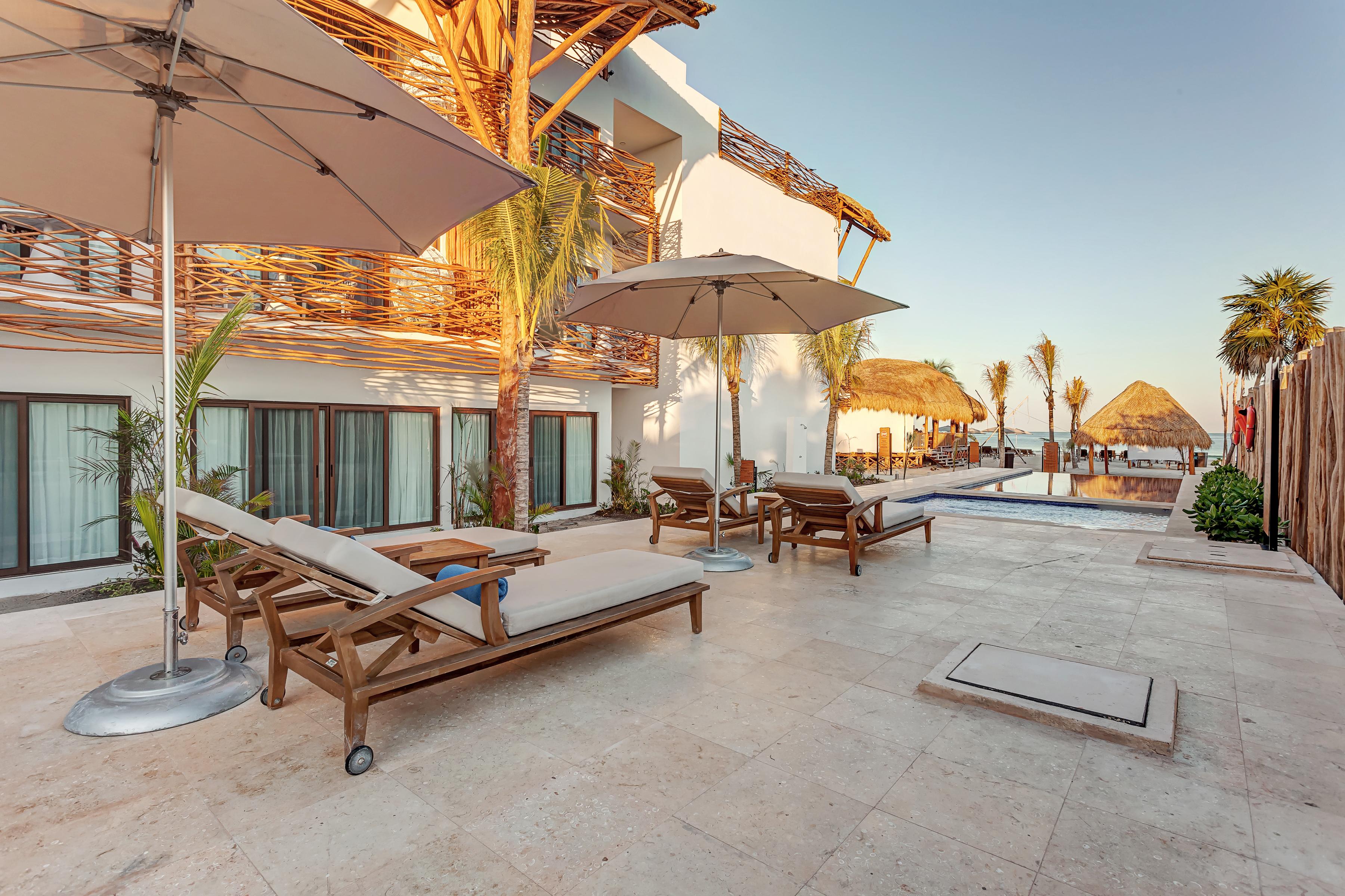 Mystique Holbox By Royalton, A Tribute Portfolio Resort Экстерьер фото