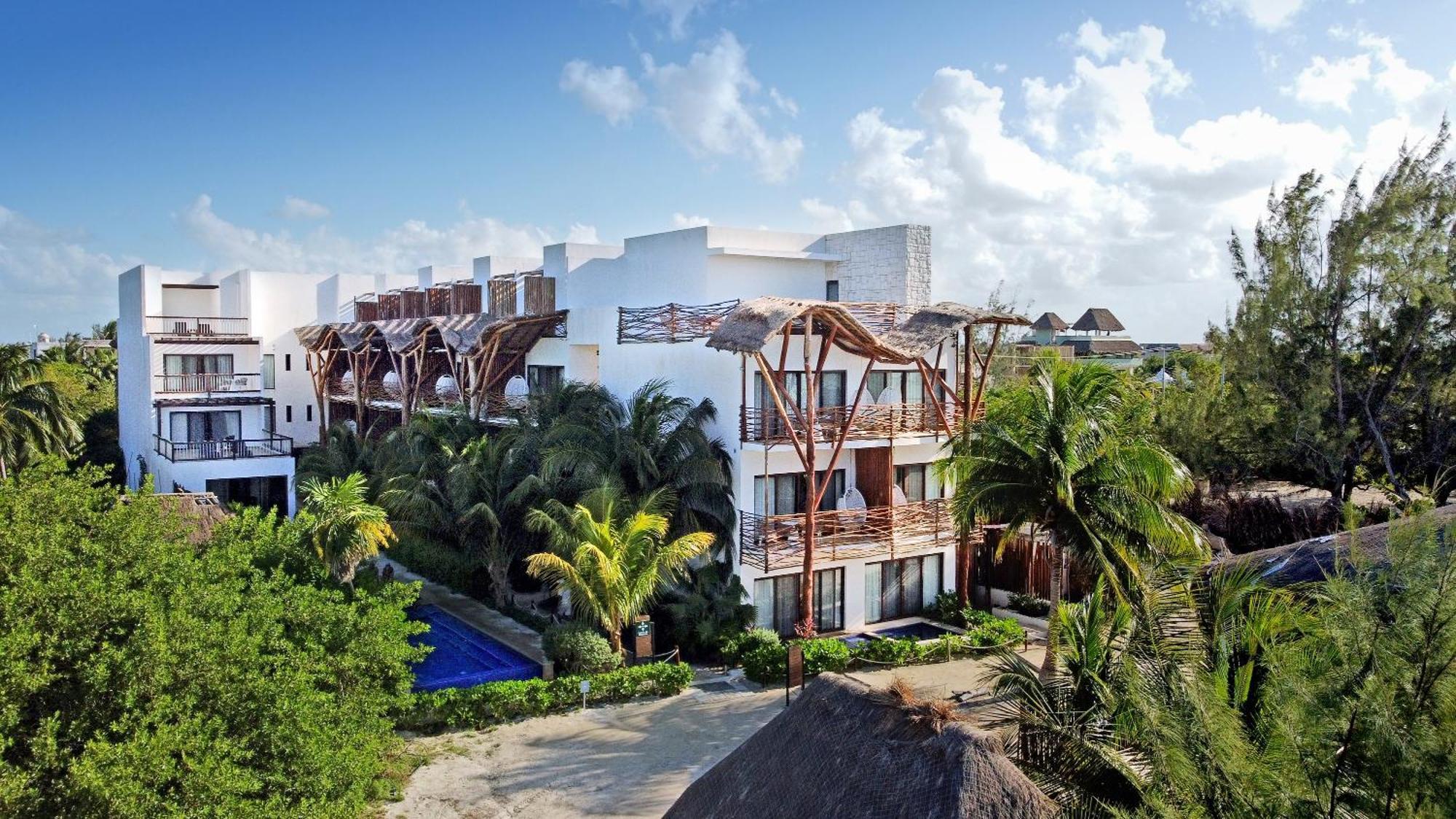 Mystique Holbox By Royalton, A Tribute Portfolio Resort Экстерьер фото